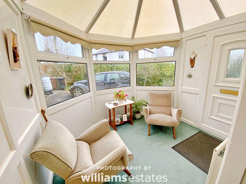 Entrance Porch 