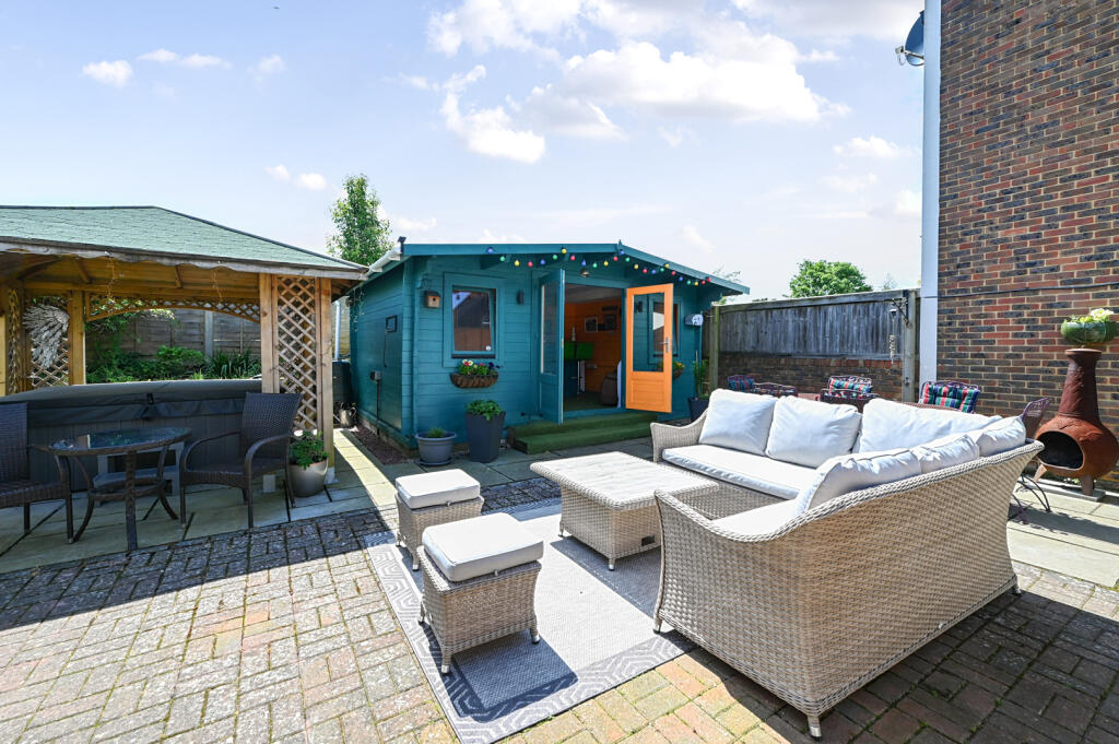 Old orchard cottage bn27 (30)