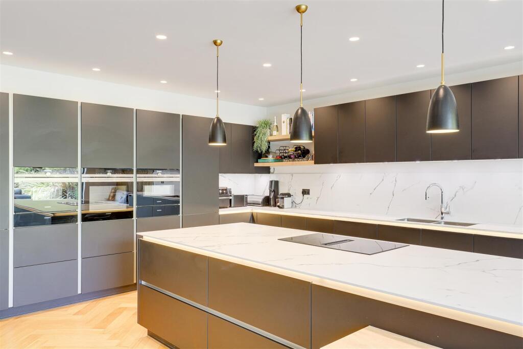 Open Plan Living Kitchen Area (2).jpg