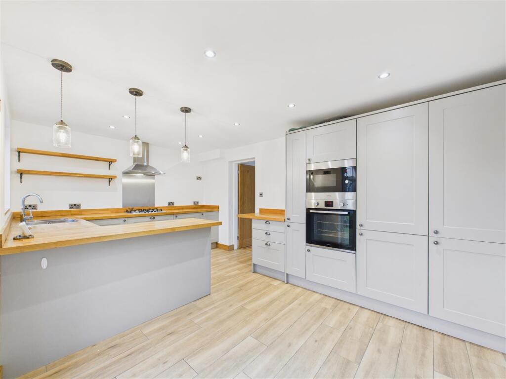 Dining Kitchen