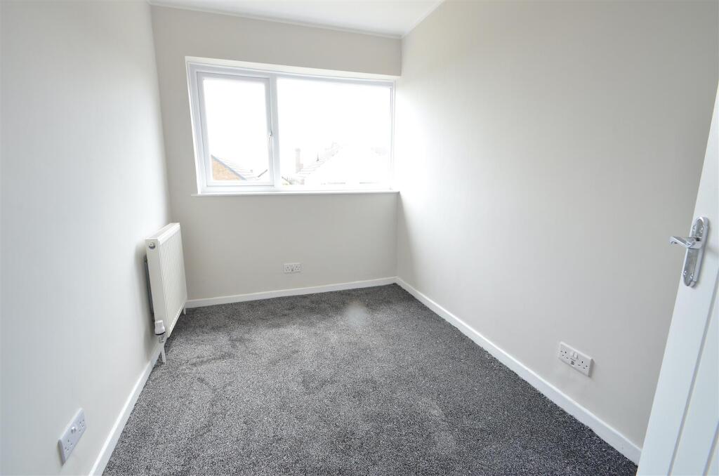 Bedroom 3.JPG