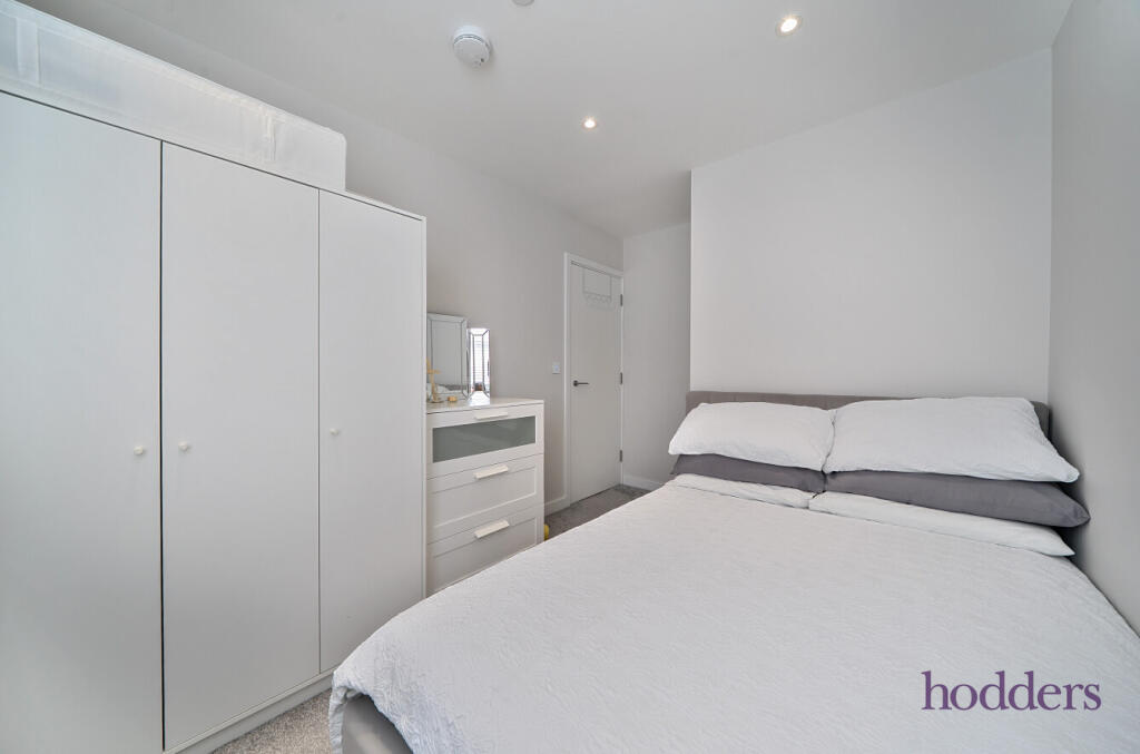 510b589c-a557-439...