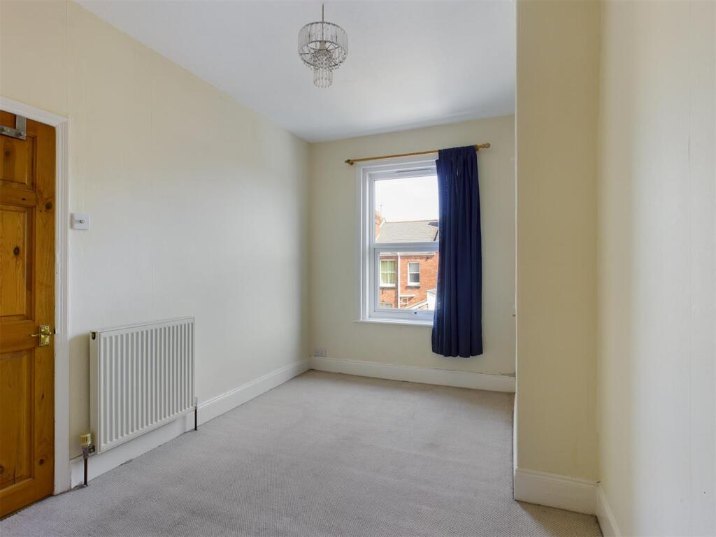 8 Normandy Road - 05.jpg