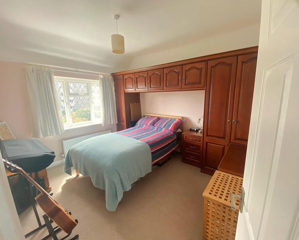 27 de la Warr Road - Bedroom4.jpg