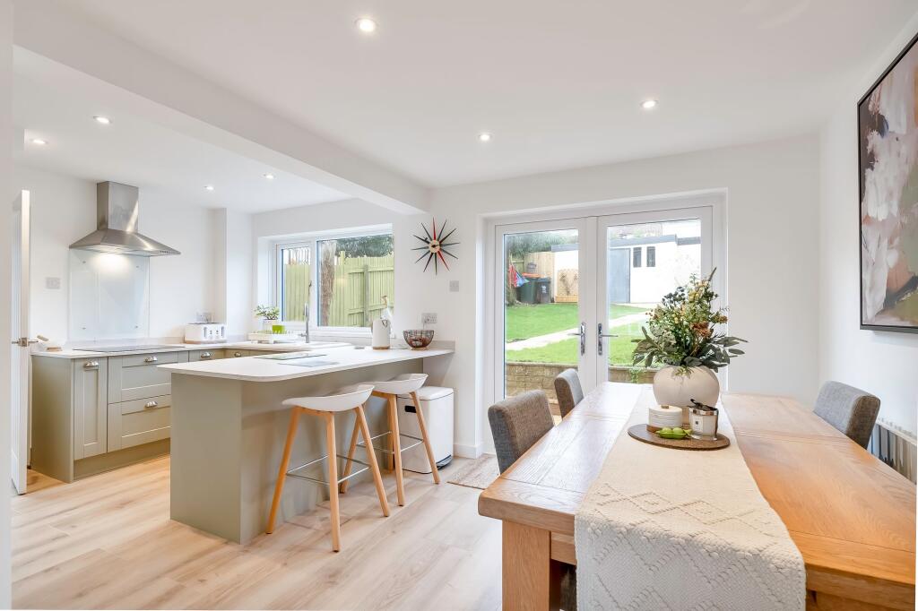Kitchen/Dinning Room