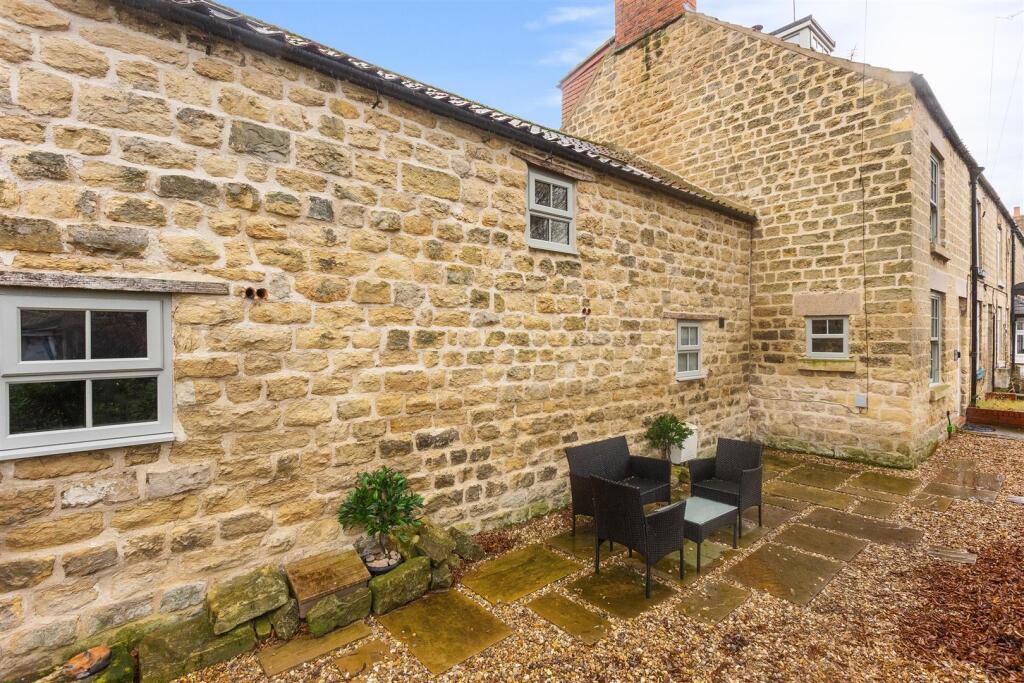 72 Westgate Pickering-28.jpg