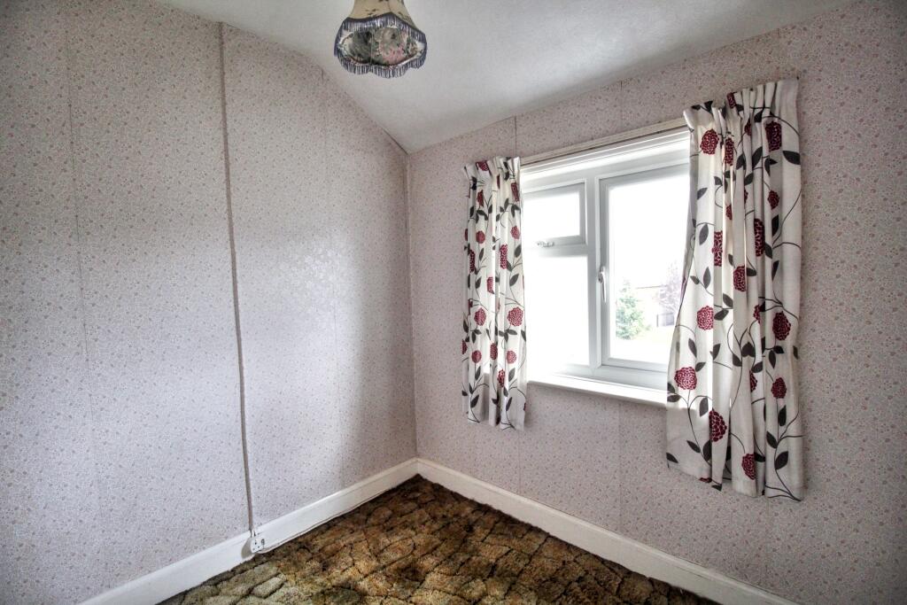 13 Plantation Road, Boreham, Essex, CM3 3EA