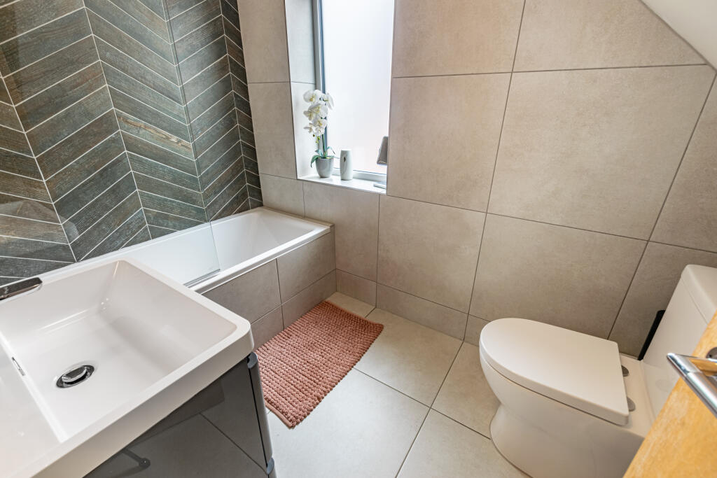 bathroom1