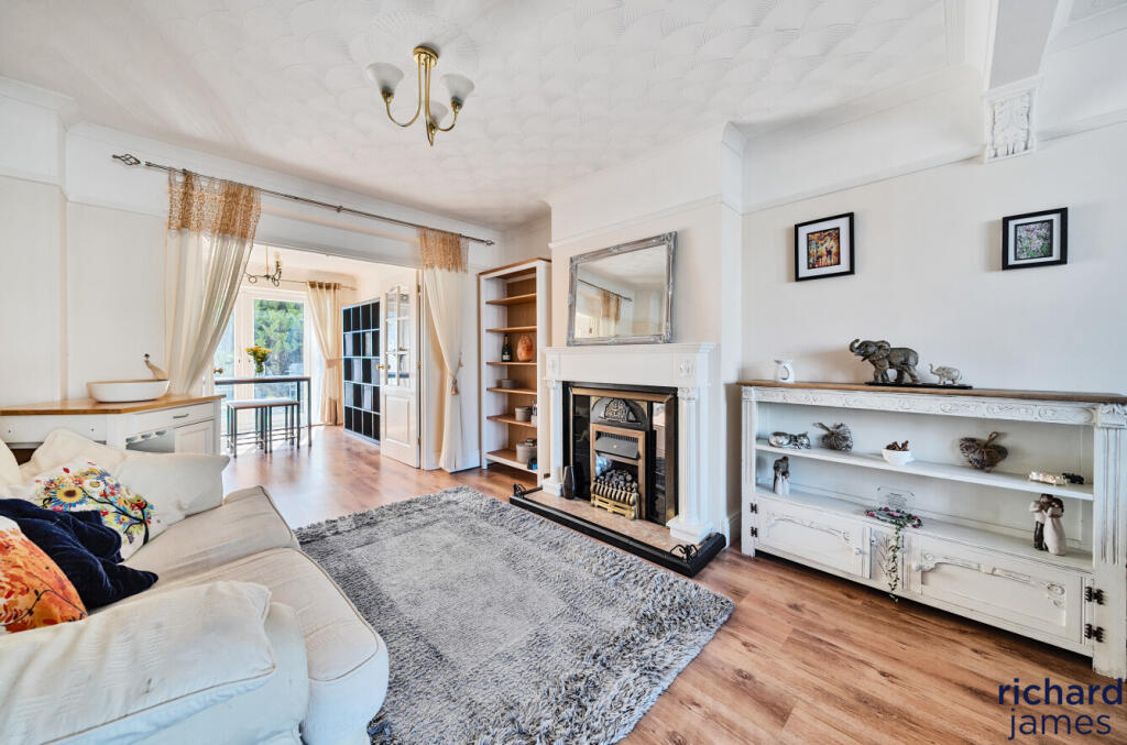 fb74bd428c334278a01386617fe995ae