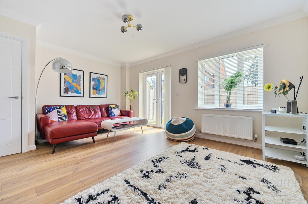 27ff7231-81f6-42d...