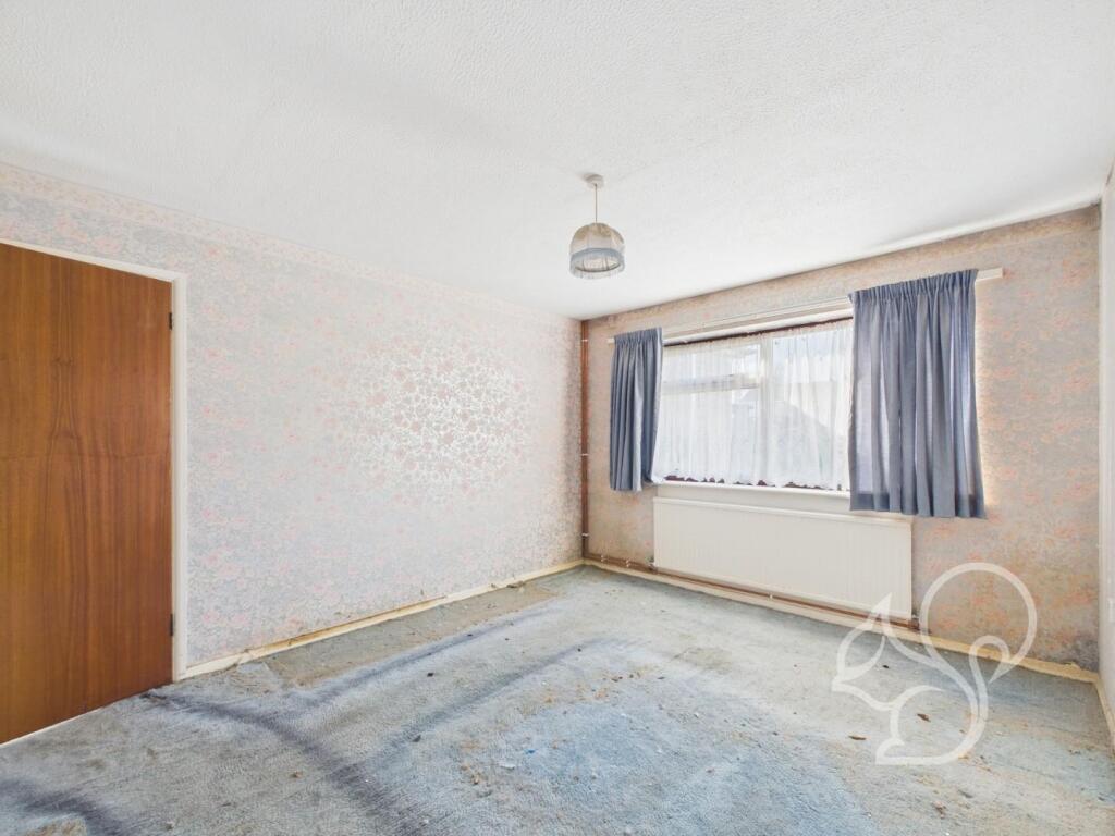 CAM01659G0-PR0373-STILL006.jpg