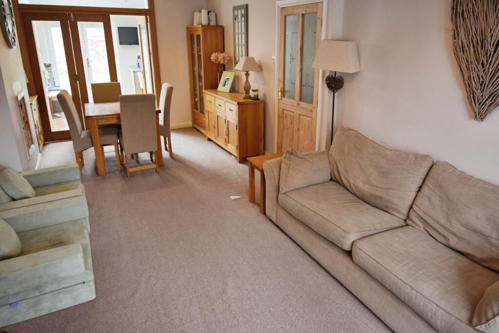 Living/Dining Room