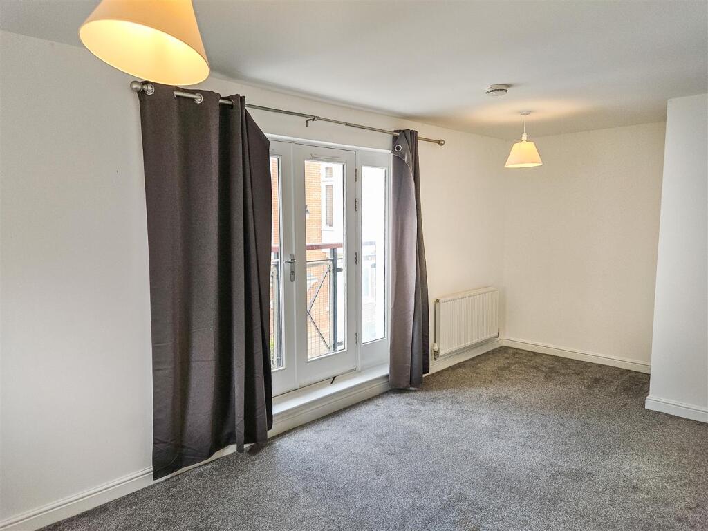 07-06-2025__13-33-38_17492989433473832959771495952