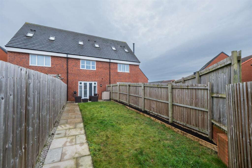 37 Lee Place-036.jpg
