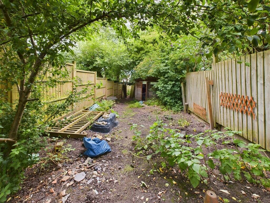 CAM02854G0-PR0178...