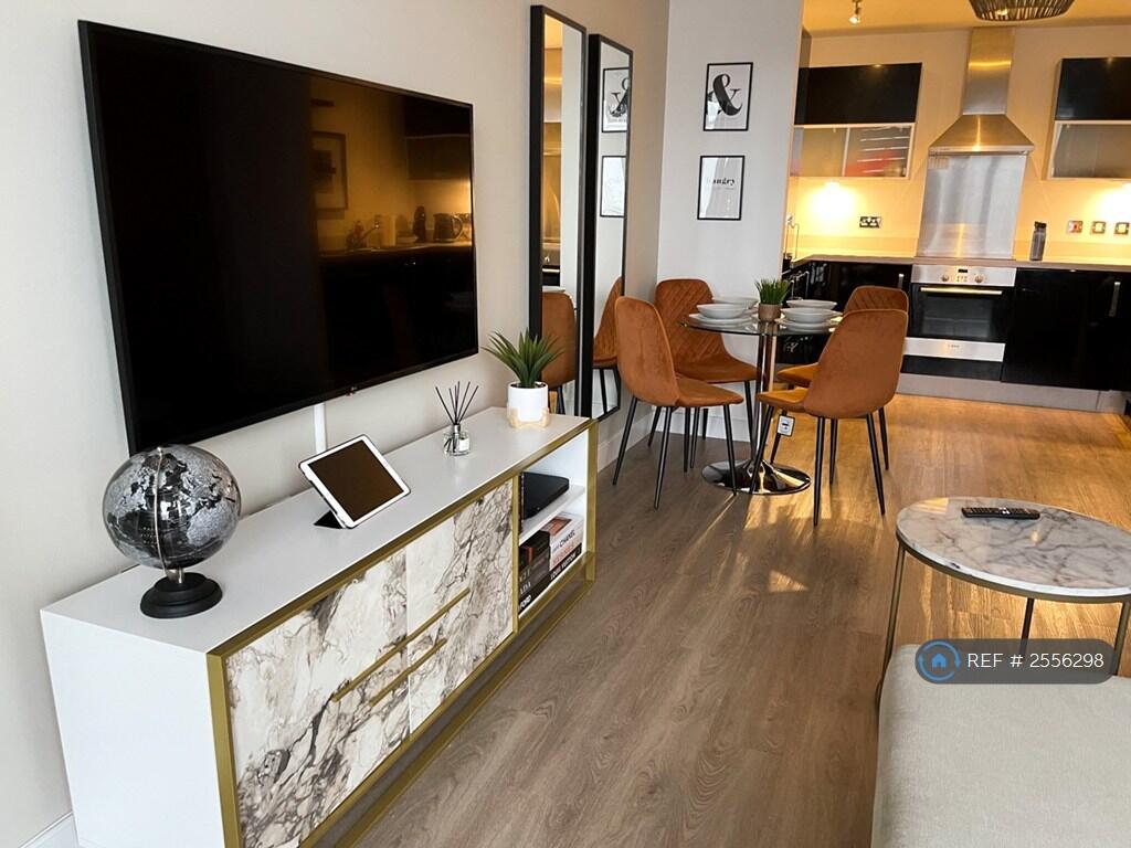 55" Lg Smart 4ktv Mounted To Wall