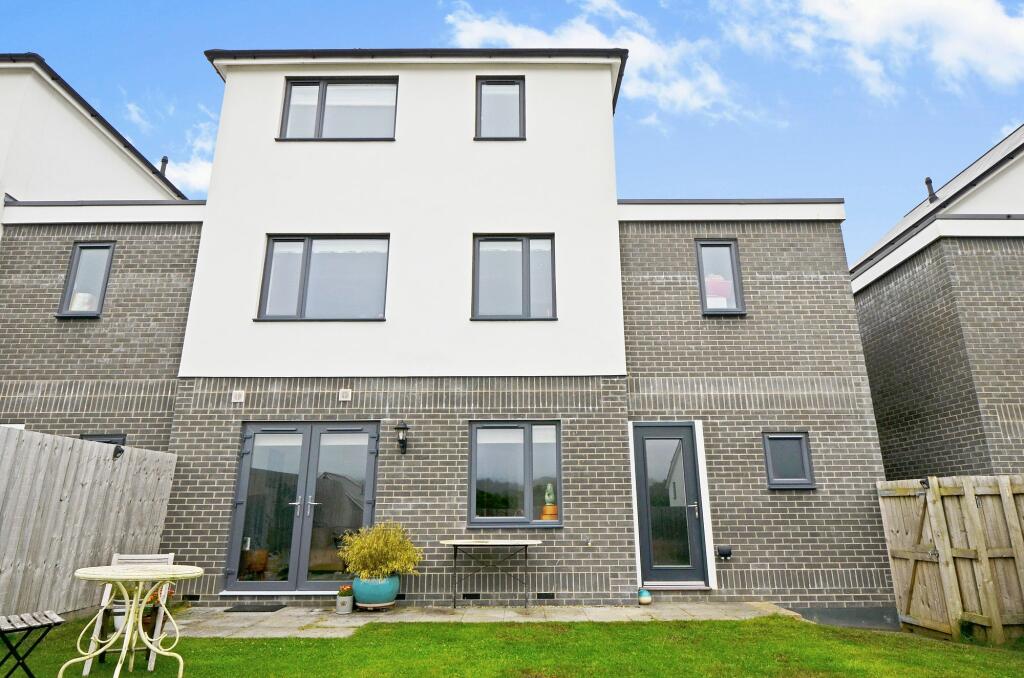 Gwartha Close, St. Austell, PL25