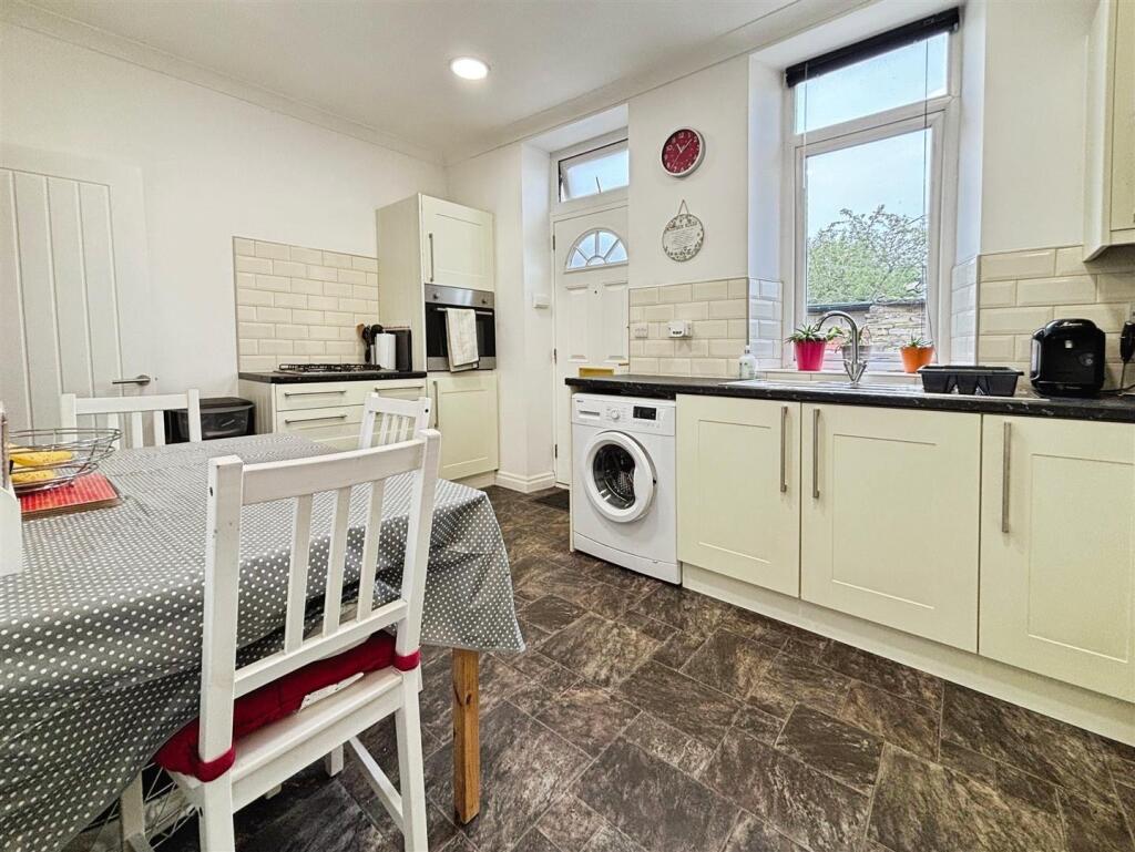 Dining Kitchen