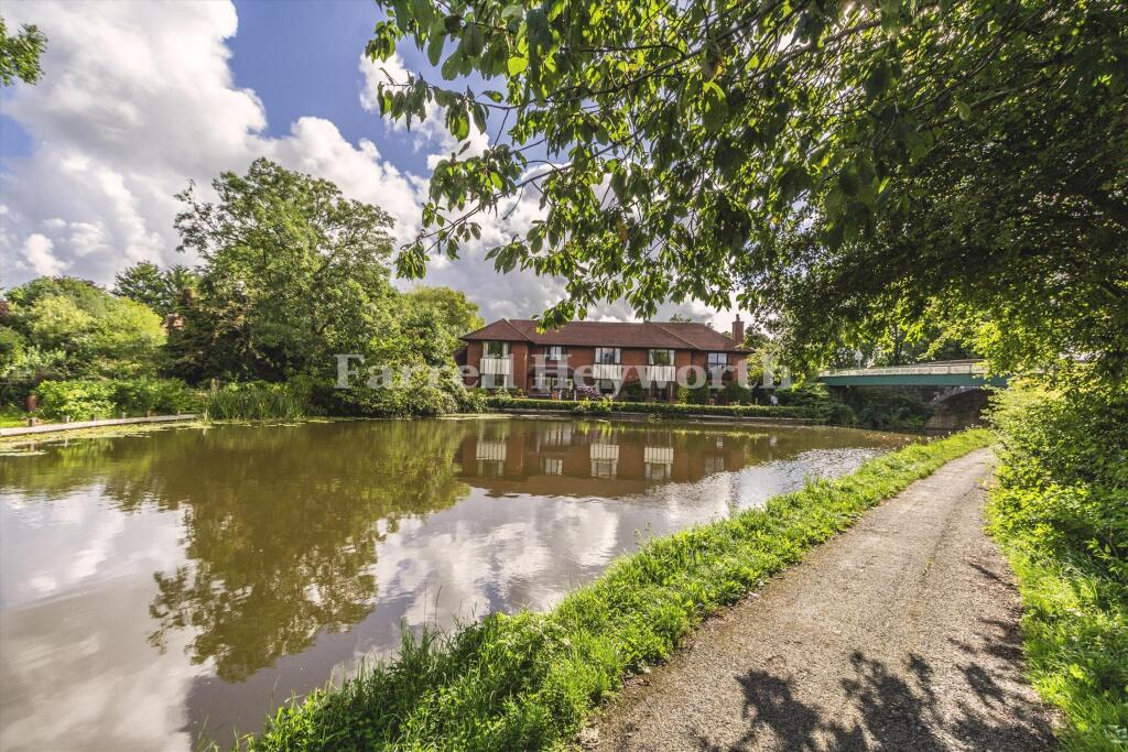 Canal View 2