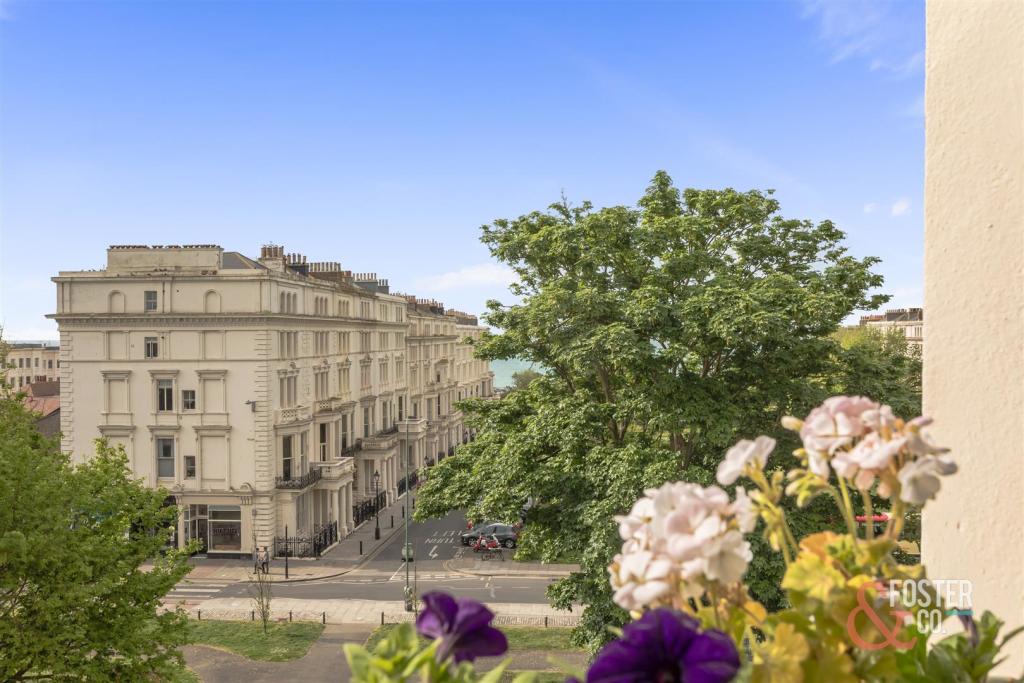 Palmeira Avenue Mansions 17-19-1.JPG