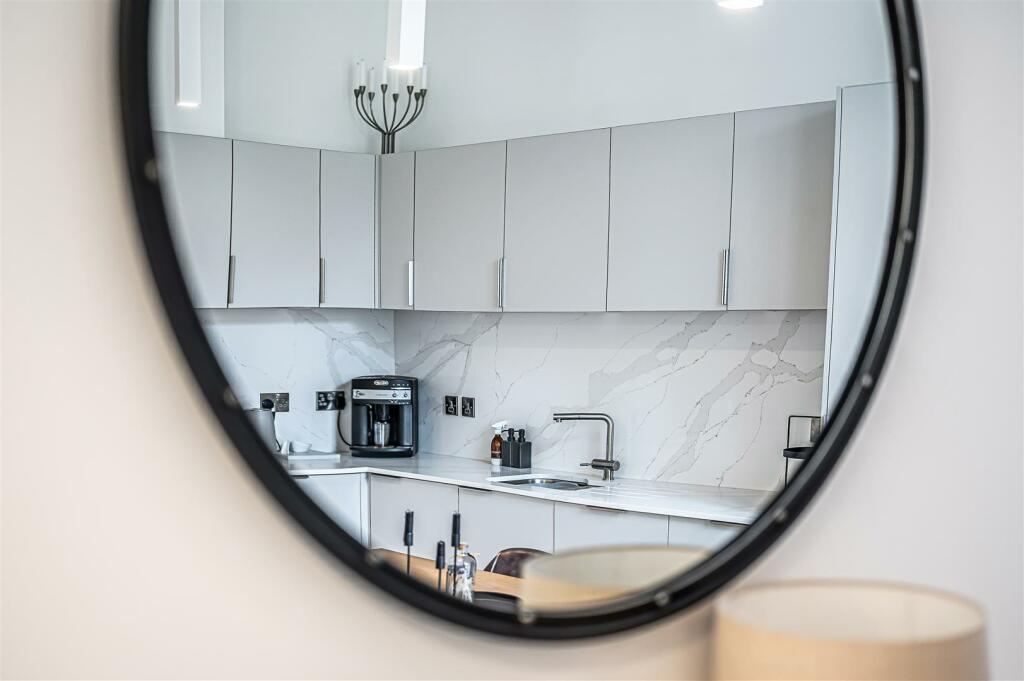 untitled (6 of 2).JPG