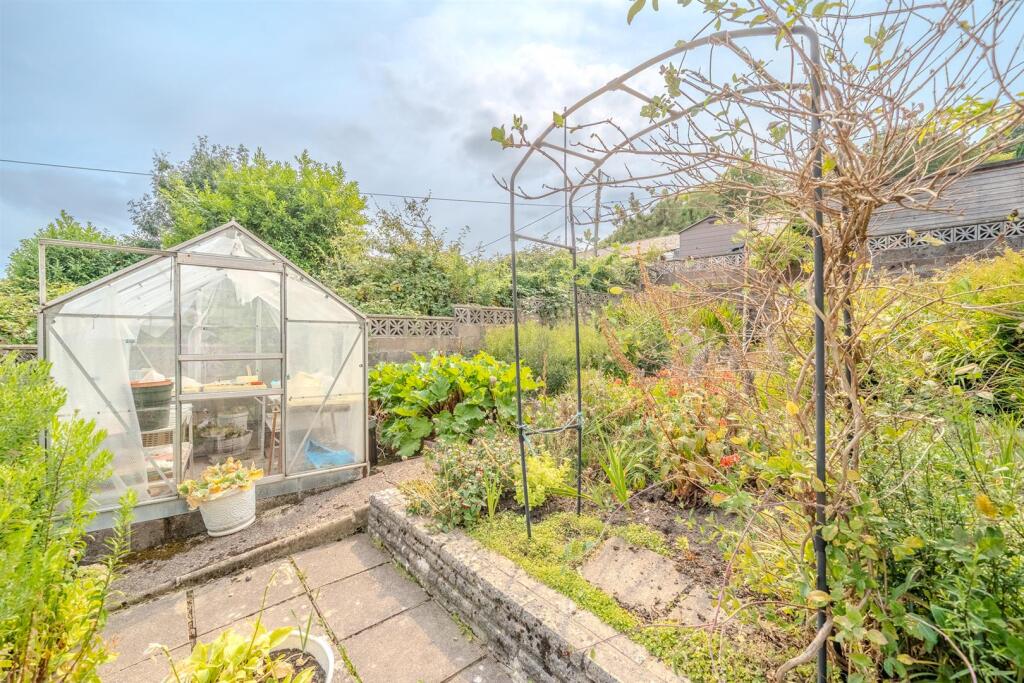 41 Thornhill Close-20.jpg