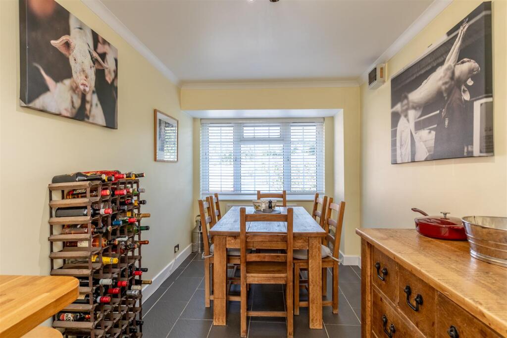 Hill End Drive, Henbury Dining Area.jpg