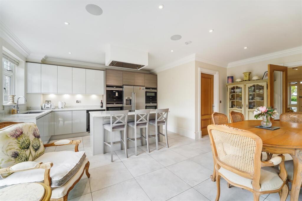 PINE HILL, 9, THORNHILL HOUSE (9).jpg