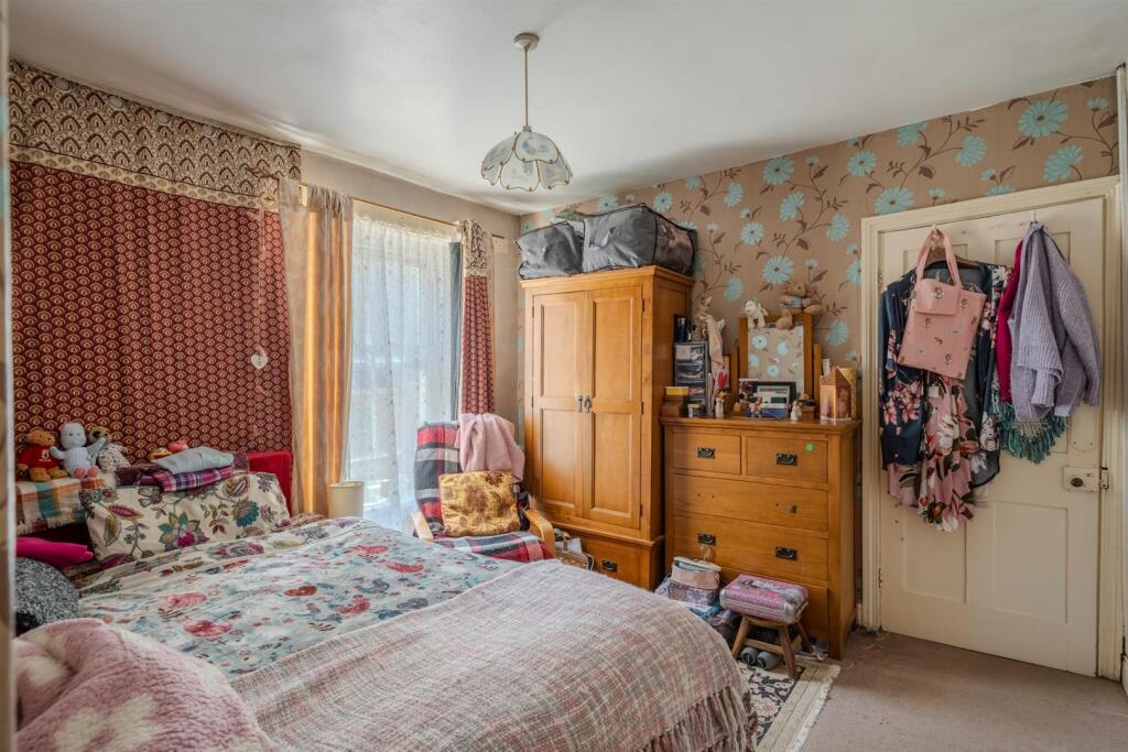 8 Cwmavon Road-5.jpg