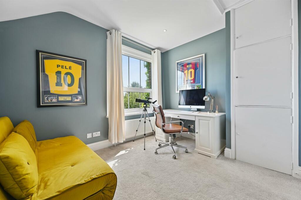 Bedroom 3.jpg
