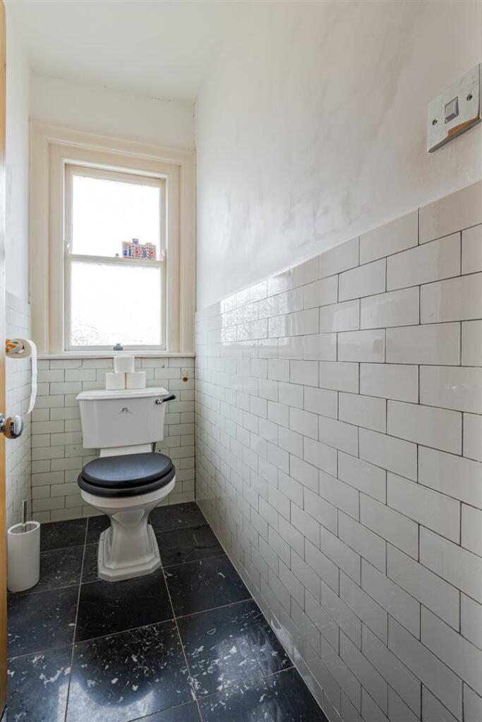 Dorchester Avenue 30-8.jpg