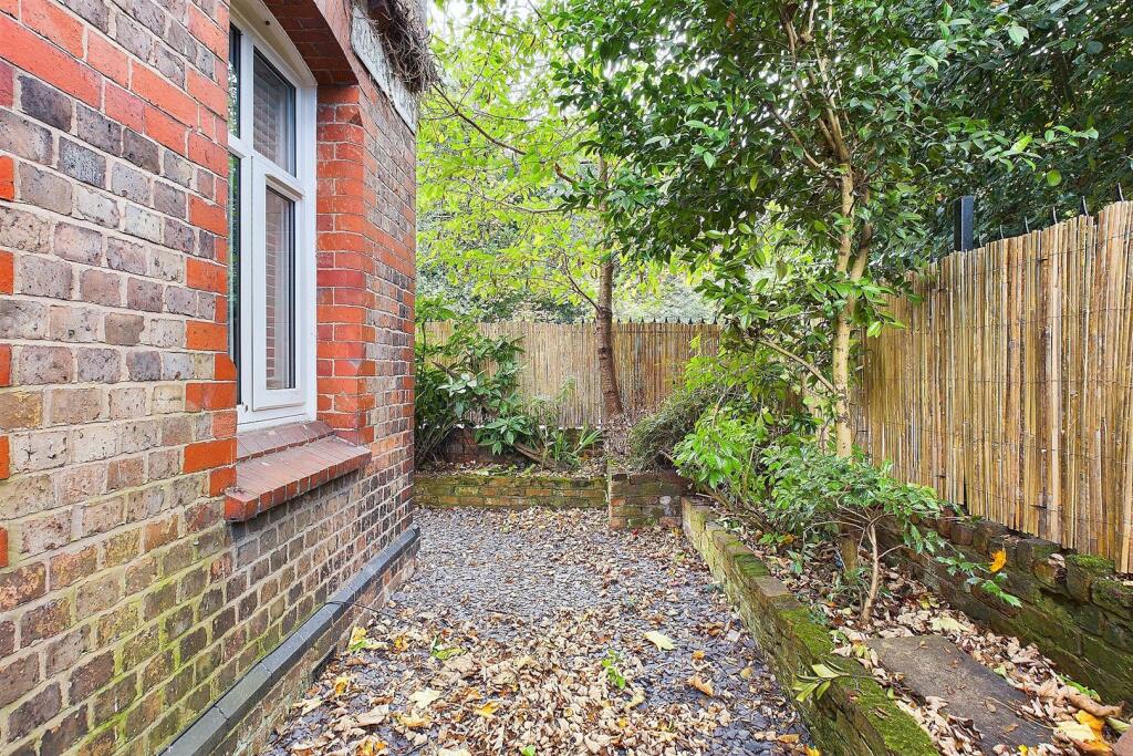 Side yard
