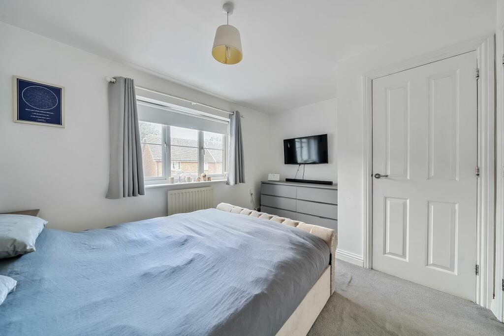 Bedroom One (2)