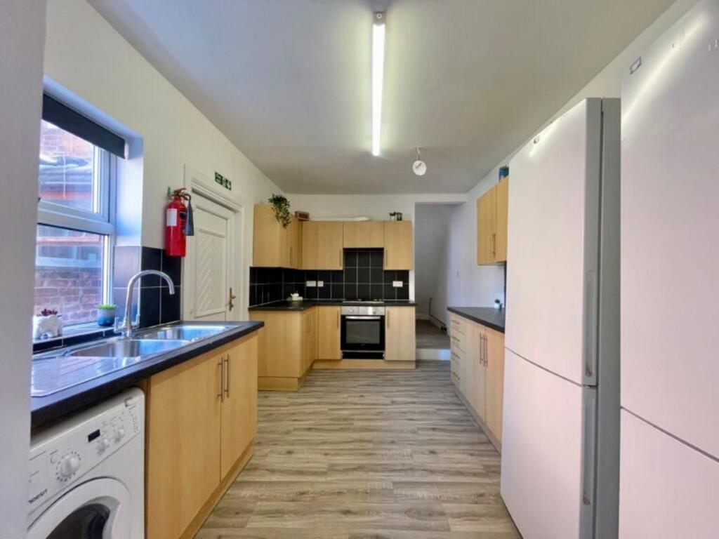 c97b8505-07be-479...