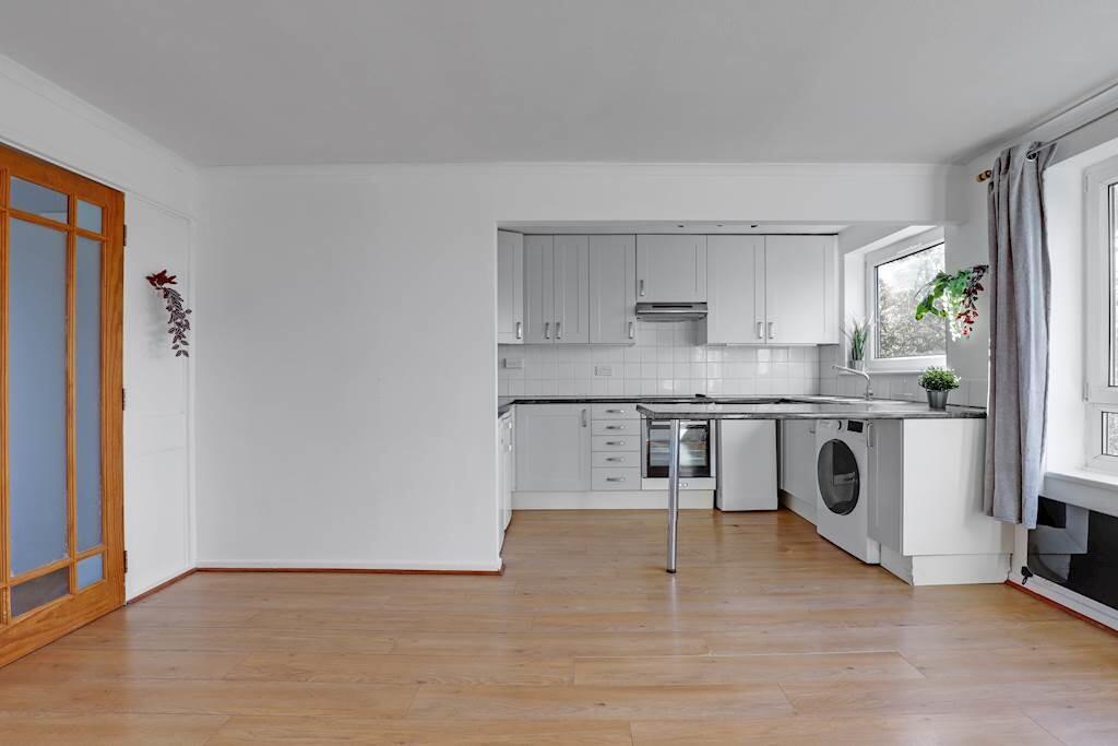 06-9783JHHGLL - 1...