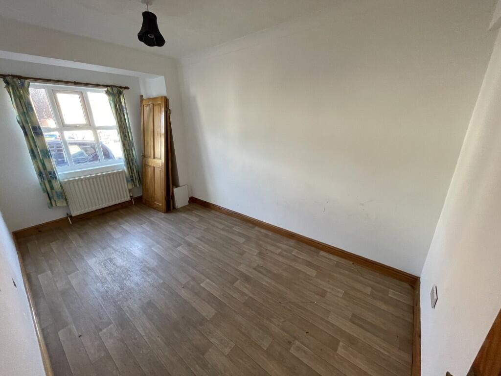 5  Medium  T202511031206.jpg