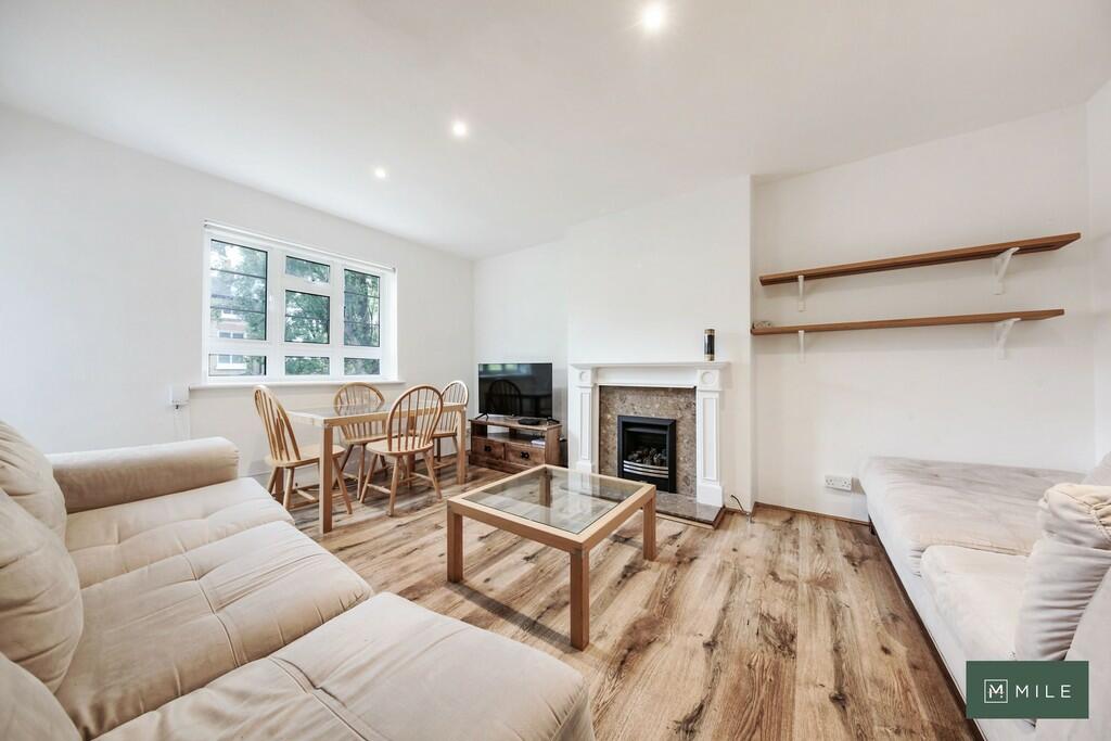 18 Kelfield Court...
