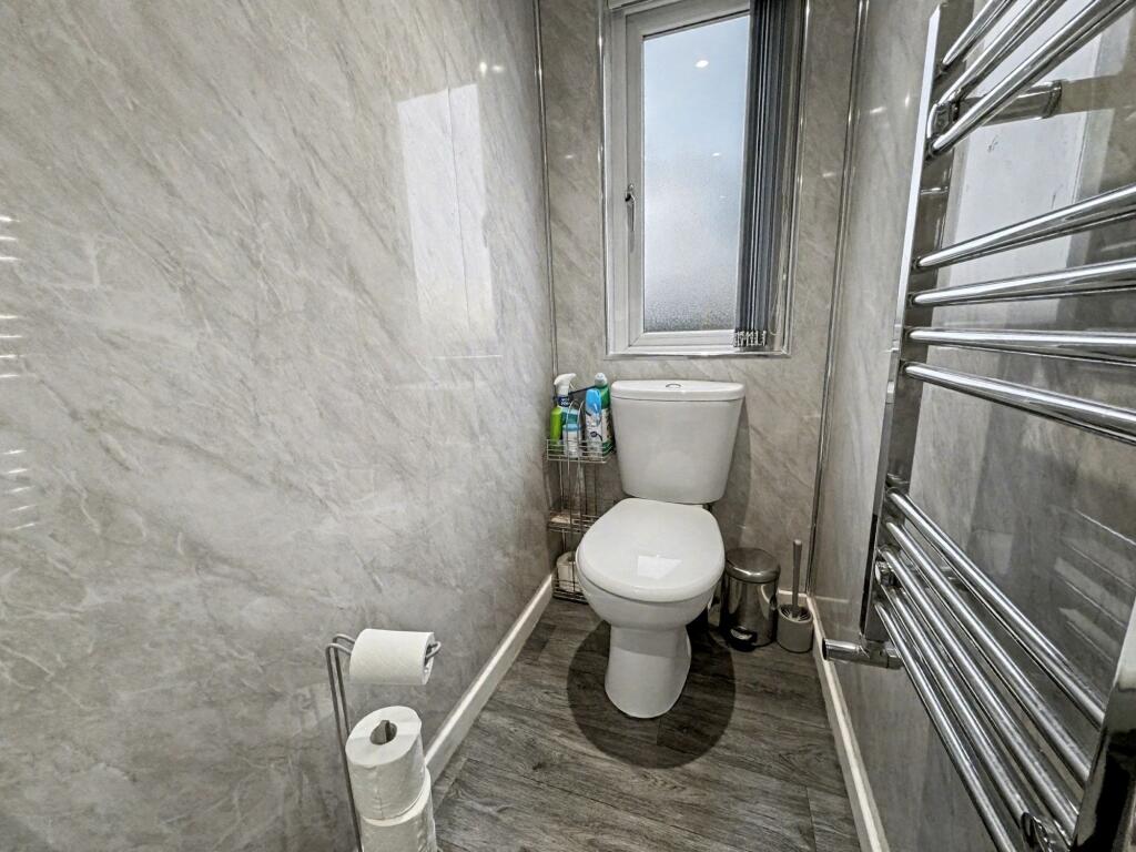 Master Bedroom En-suite