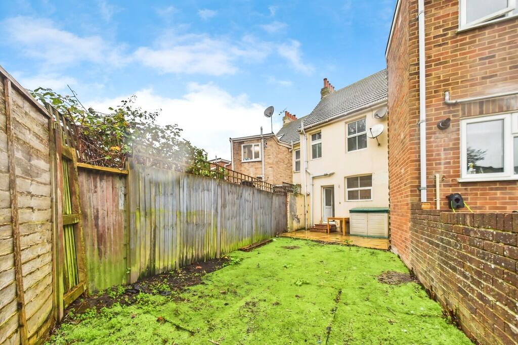 b7a29a74-CAM01085...