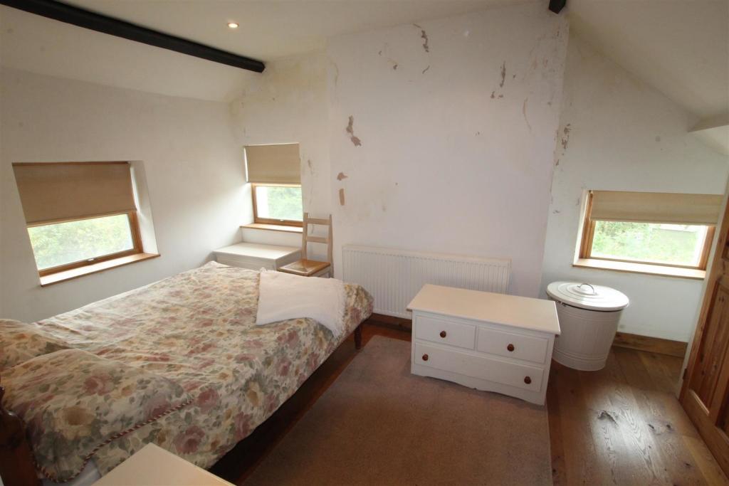 BEDROOM AREA