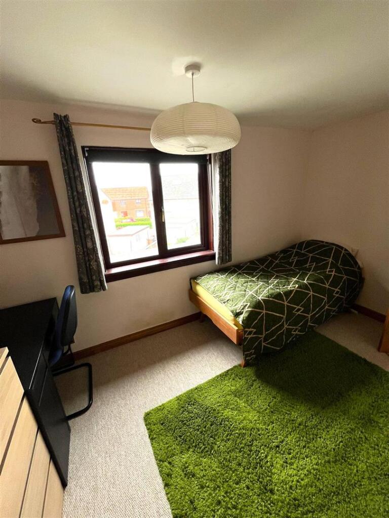 11_bed3.jpg