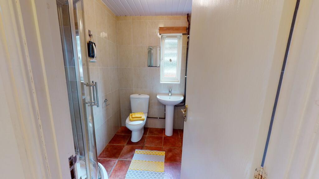 Student Digs - Jarro