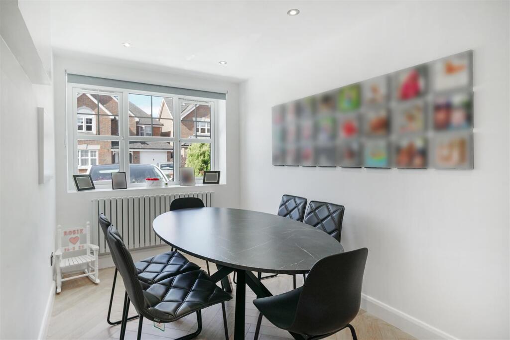 39 Fielders Way, Shenley - Gmp3S6UHziguzPJAcdKf.jp