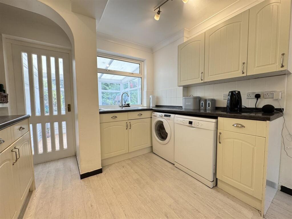 IMG_3477 (Large).JPG