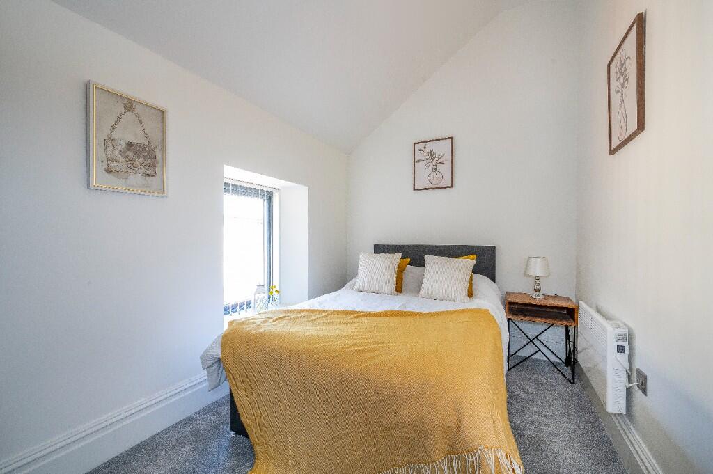 Second bedroom