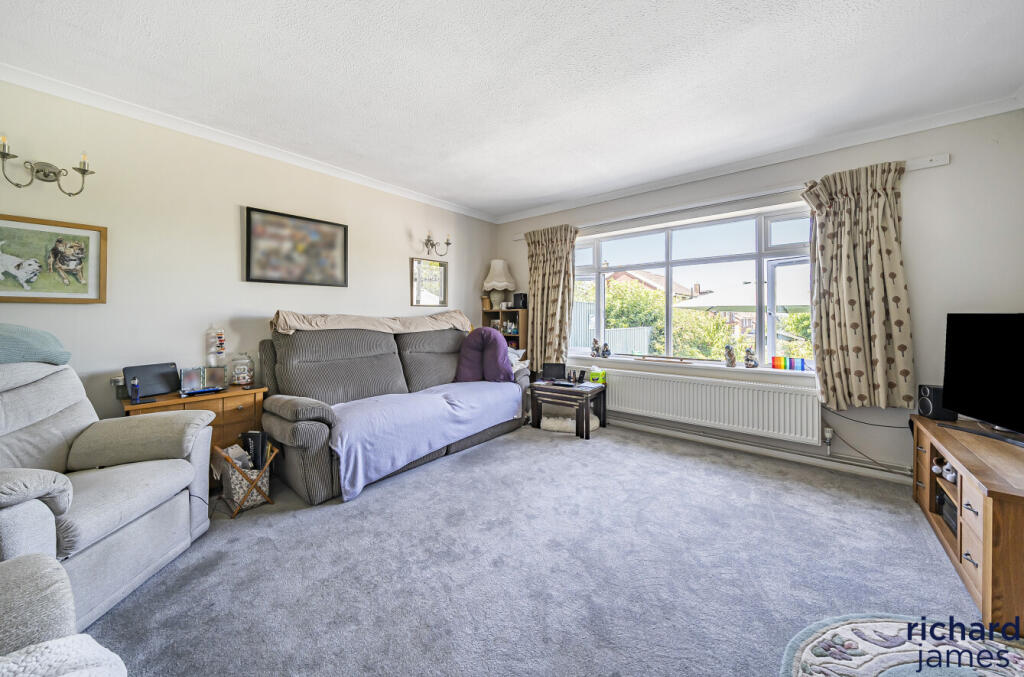 97f5fd7e-d1a8-420...