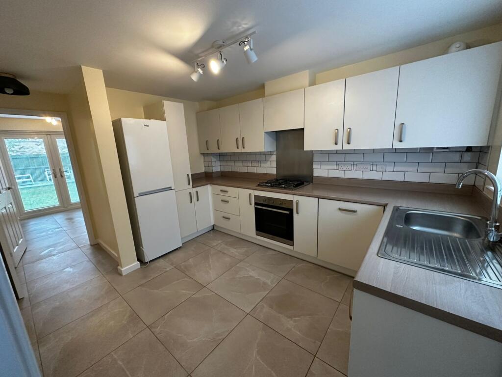 Kitchen 3