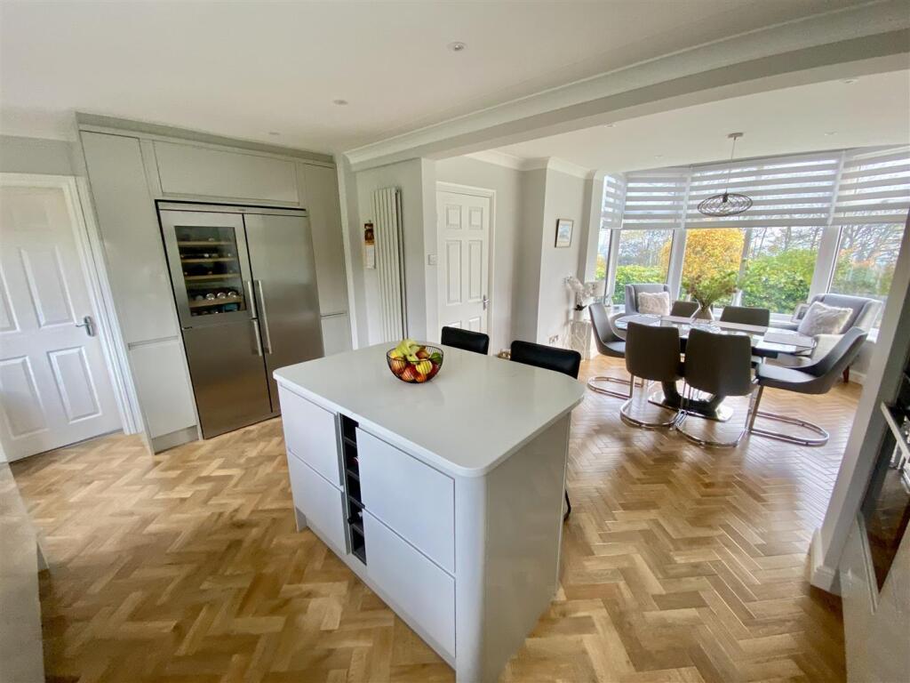 Bramleys Estate Agents - Whitley Road - Mirfield (