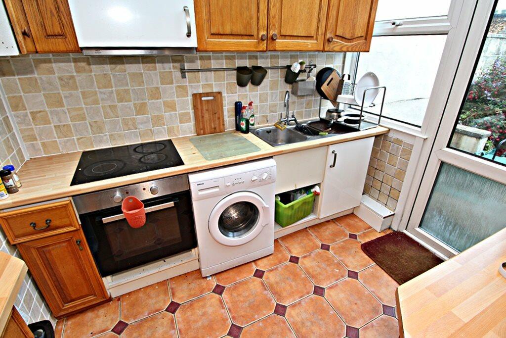 2_Kitchen (2)