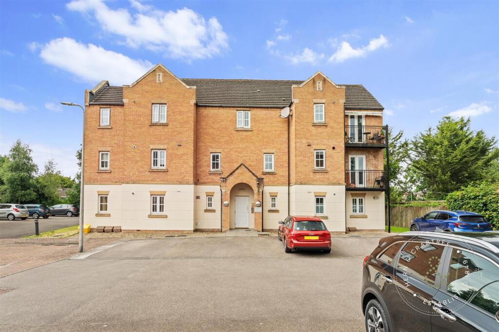 Phoenix Way Heath, Cardiff (14).jpg